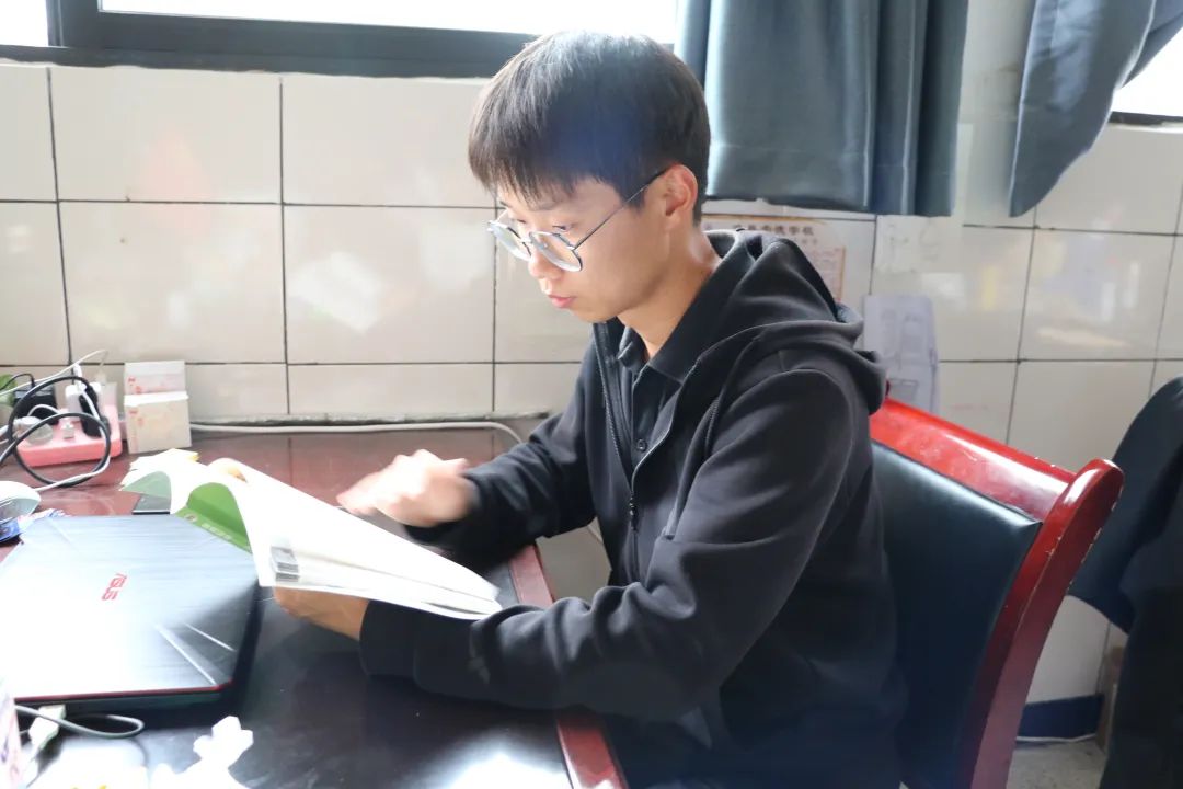 1650279979144906.jpg